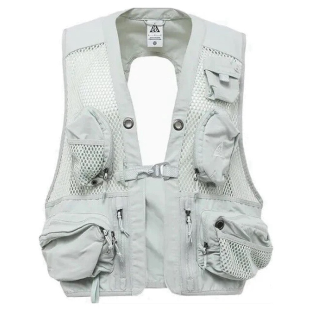 Nike ACG Buttles Vest 'Light Silver' - Picture 2 of 14